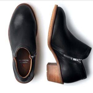 Xena GRAVITY SAFETY WORK SHOE for women STEEL TOE Black Ankle Boots sz 8